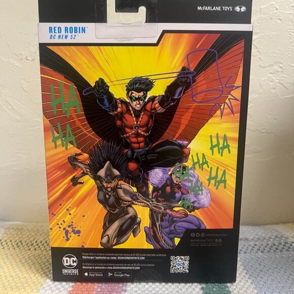 McFarlane Toys - DC Multiverse Red Robin (Jokerized) Gold Label, 7in. - Picture 3 of 8